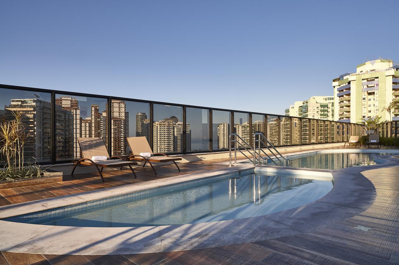 Hotel Radisson Rio De Janeiro Barra Exterior foto Rooftop pool
